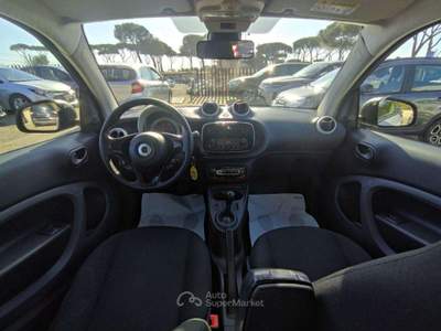 Smart ForTwo 1.0cc YOUNGSTER 71cv SENS PARK CRUISE Bianco usata Roma