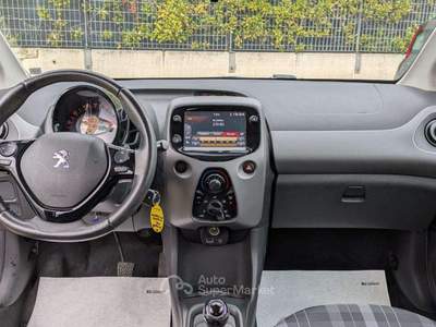 Peugeot 108 ACTIVE 1.0cc 72cv AUTOMATICA Argento usata Roma