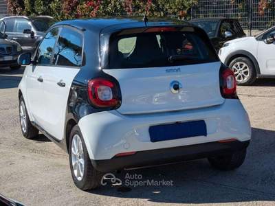 Smart ForFour 1.0cc 71cv CRUISE CONTROL BLUETOOTH Bianco usata Roma