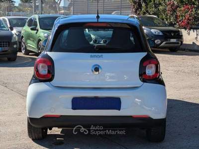 Smart ForFour 1.0cc 71cv CRUISE CONTROL BLUETOOTH Bianco usata Roma