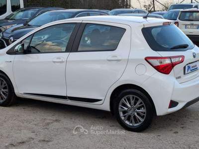 Toyota Yaris Hybrid Cool 1.5cc 73cv CAMERA POST. BLUETOOTH Bianco usata Roma