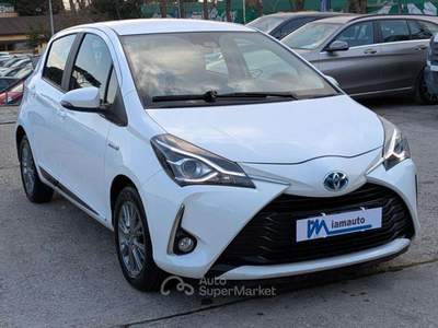 Toyota Yaris Hybrid Cool 1.5cc 73cv CAMERA POST. BLUETOOTH Bianco usata Roma