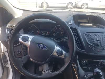 Ford Kuga 4x4 unicoproprietario Bianco usata Treviglio