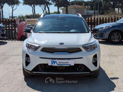 Kia Stonic EcoGPL Urban 1.4cc 100cv CAMERA POST. NAVIGATORE Bianco usata Roma
