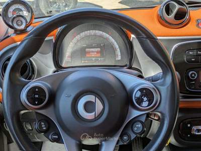 Smart ForFour 1.0cc 71cv CRUISE CONTROL SENS LUCE/PIOGGIA CERCHI Bianco usata Roma