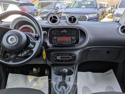 Smart ForTwo 1.0cc 71cv Bianco usata Roma