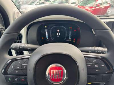 Fiat Panda PANDINA CROSS HYBRID 1.0cc 70cv Bianco usata Roma