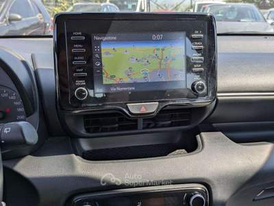 Toyota Yaris Business 1.5cc 92cv BRAKE ASSIST TELECAM. AUTOM. Blu/Azzurro usata Roma