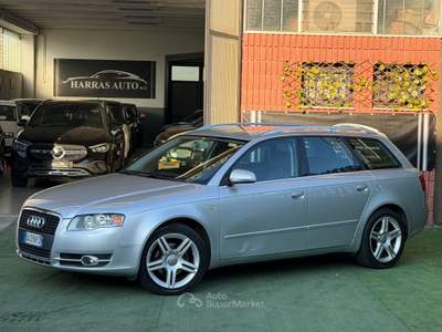 Audi A4 2.0 16V TDI Avant Grigio usata Fontanella