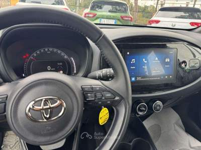 Toyota Aygo X 1.0cc 72cv BRAKE ASSIST TELECAM ANDROID/CARPLAY Grigio usata Roma