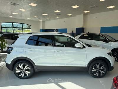 Volkswagen T-Cross STYLE 1.0 TSI 115 CV manuale Bianco usata Canzano