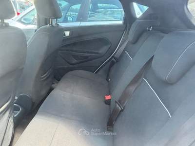 Ford Fiesta Ikon 1.4 TDCi 70CV 5 porte Bianco usata San Michele Salentino