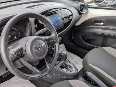 Toyota Aygo X Active 1.0cc 72cv AUTOMATICA IOS/ANDROID CRUISE Bianco usata Roma