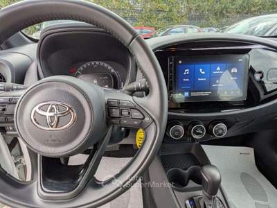 Toyota Aygo X Active 1.0cc 72cv AUTOMATICA IOS/ANDROID CRUISE Bianco usata Roma