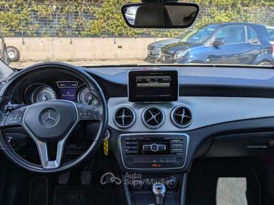 Mercedes-Benz GLA 1.6cc 156cv NAVIGATORE CAMERA POST. INT. PELLE Bianco usata Roma