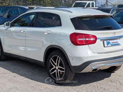 Mercedes-Benz GLA 1.6cc 156cv NAVIGATORE CAMERA POST. INT. PELLE Bianco usata Roma