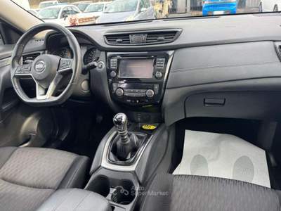 Nissan X-Trail 7 POSTI 1.6 DIG-T 2WD Tekna 163cv Bianco usata Roma