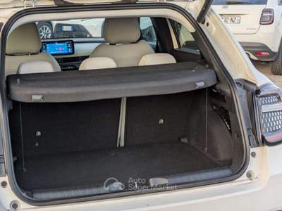 Fiat 600 HYBRID LA PRIMA DCT6 1.2cc 100cv SAFETYPACK Bianco usata Roma