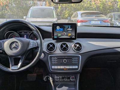 Mercedes-Benz GLA 200d Automatic 4Matic Executive 2.0cc 136cv Nero usata Roma