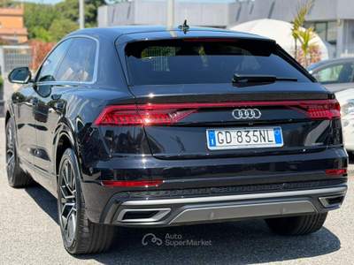 Audi Q8 45 TDI quattro tiptronic Sport Nero usata Fiumicino