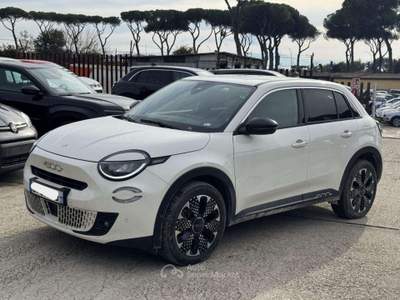 Fiat 600 HYBRID LA PRIMA DCT6 1.2cc 100cv 360° CAMERA Bianco usata Roma