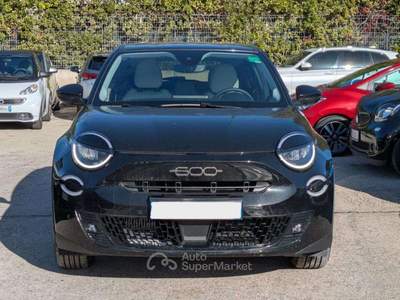 Fiat 600 HYBRID LA PRIMA DCT6 1.2cc 100cv SAFETYPACK Bianco usata Roma