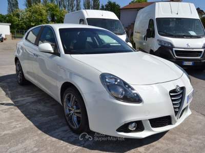 Alfa Romeo Giulietta 1.4 Turbo 120 CV GPL Distinctive X NEOPATENTATI Bianco usata COMACCHIO