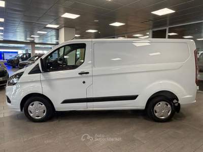 Ford Transit Custom 2.0 ibrido/diesel 130cv. Furgone 3 POSTI,Km 39.000 Bianco usata Alba