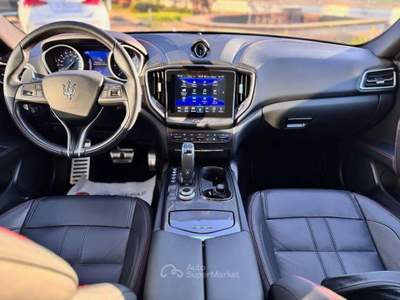 Maserati Ghibli MASERATI GHIBLI 3.0 diesel 250 cv , GRANSPORT NERISSIMO Nero usata pescara