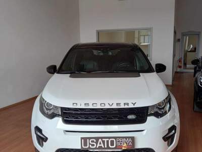 Land Rover Discovery Sport 2.0 TD4 150 CV SE Bianco usata Massarosa