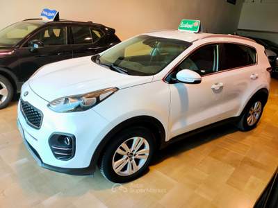 Kia Sportage AUTO MOLTO BELLA BELLA UNICO PROPRIETARIO Bianco usata Molfetta