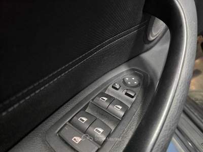 BMW X1 Business Advantage 2.0 150CV Nero usata Ferrara