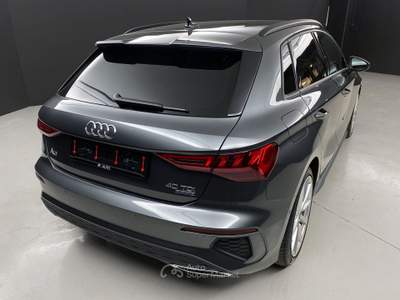 Audi A3 40 2.0 TDI S line edition quattro s-tronic SLine Grigio usata Bianzone