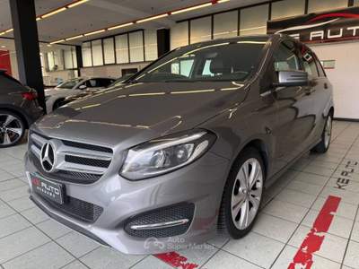 Mercedes-Benz Classe B 180 d Executive Next Grigio usata Mozzo