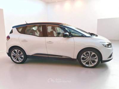 Renault Scénic Scenic IV 2018 1.5 dci energy Business 110cv edc Bianco usata Chivasso