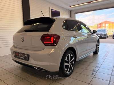 Volkswagen Polo 1.0 tsi Highline 95cv Bianco usata Mozzo