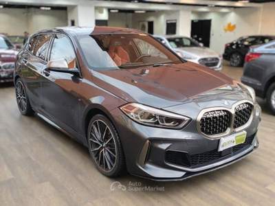 BMW Serie 1 135i BMW Serie 1 F40 M 135i xdrive auto 2021 306 CV Grigio usata Chivasso