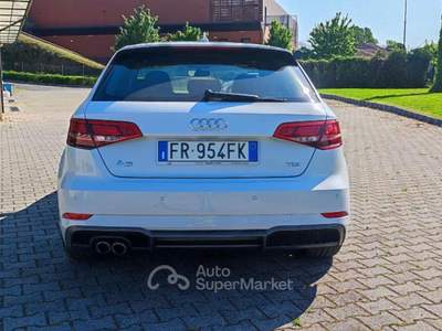 Audi A3 SPB 2.0 TDI S tronic S-Line Bianco usata Fonte