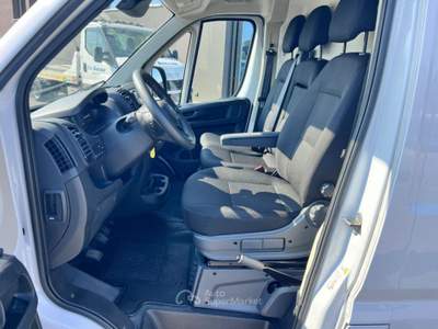Citroen Jumper 35 2.2 BlueHDi 140 S&S PL-TA Furgone Bianco usata Pieve di Soligo
