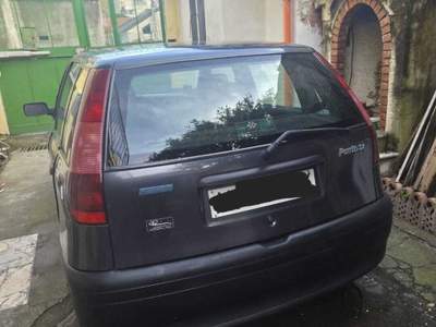 Fiat Punto tenuta sempre in garage, non fumatore Grigio usata MESSINA