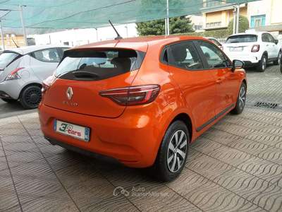 Renault Clio PREZZOVERO1.0 sce Intens 65cv my21 Arancione usata Rogno