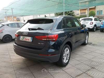 Audi Q3 PREZZOVERO2.0 tdi Business Advanced s-tronic Blu/Azzurro usata Rogno