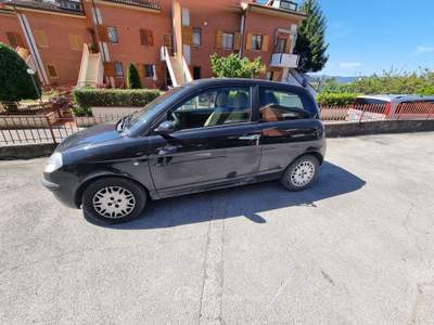 Lancia Ypsilon Lancia y 1.2 16v del 2005 a benzina-gpl 3 porte 5 posti usata SIENA