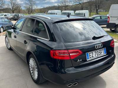 Audi A4 Prestazioni, comfort e stile senza tempo Nero usata Palomonte