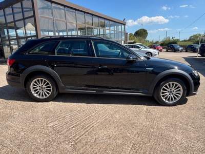Audi A4 allroad 2.0 TDI 163 CV S tronic Business Evolution Nero usata Santeramo in Colle