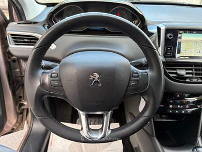 Peugeot 208 208 1.2 82cv Allure - Uniproprietario Argento usata Seregno