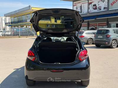Peugeot 208 PEUGEOT 208 HDI PREZZO VERO Nero usata Aprilia