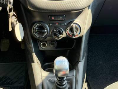 Peugeot 208 PEUGEOT 208 HDI PREZZO VERO Nero usata Aprilia