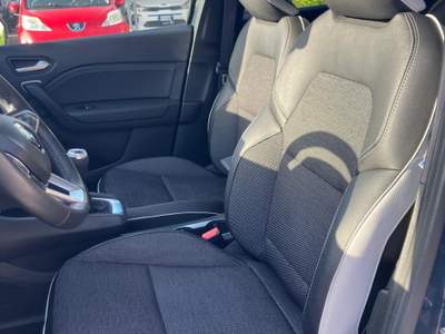 Renault Captur 1.0 90cv Techno Grigio usata LIVORNO