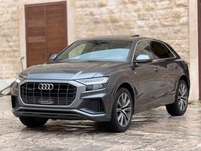 Audi Q8 286 CV QUATTRO S LINE EDITION TETTO MATRIX LED Grigio usata Santeramo in Colle